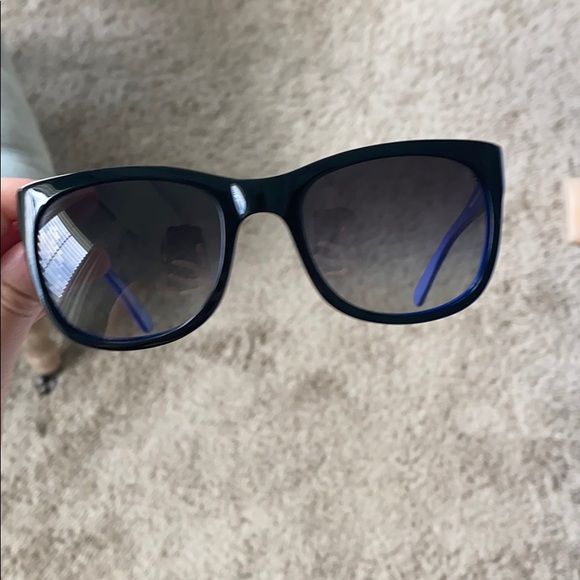 Tory Burch - Sunglass - Picture 4 of 4